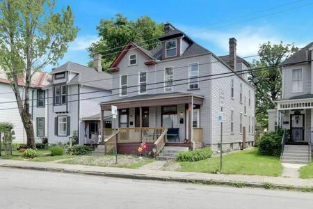 Вілла Housepitality - The Madison House - Brand New Колумбус Екстер'єр фото